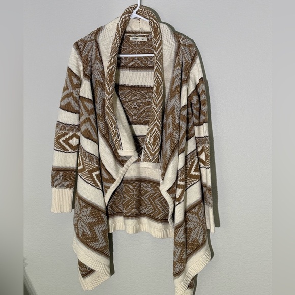 Old Navy Cream and Caramel Open Front Waterfall Cardigan,Aztec Bohemian Print, S - Picture 3 of 7